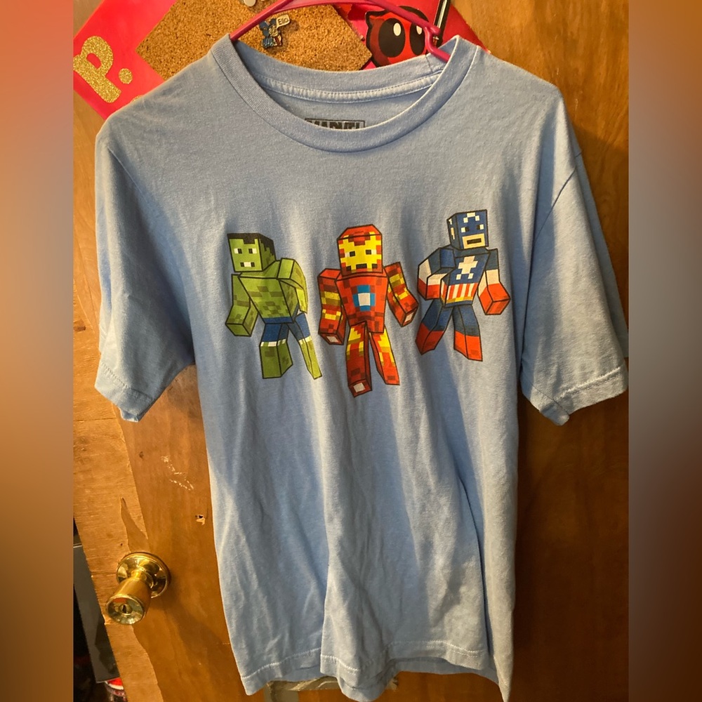 Marvel graphic tee